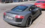 Audi-R8-ar-BMW-850i-foto-2.jpg