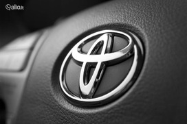 Toyota Sequoia Automobilio dalis
