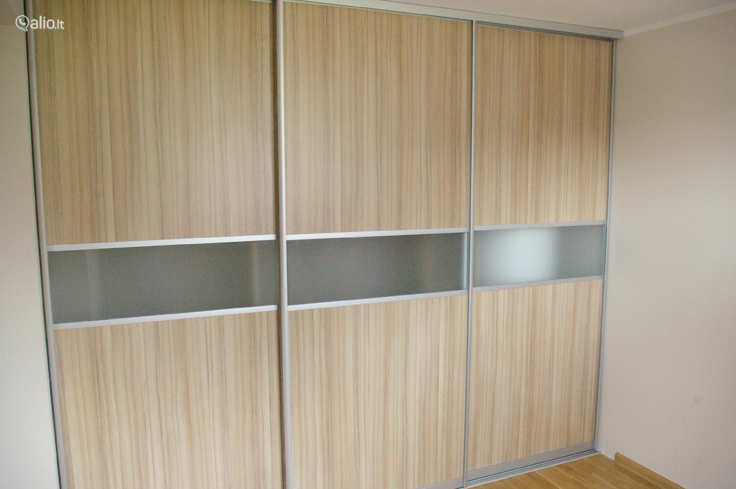 Stumdomos durys, Slenkančios sistemos, Kaina, spintos gamyba, pertvaros, kambario