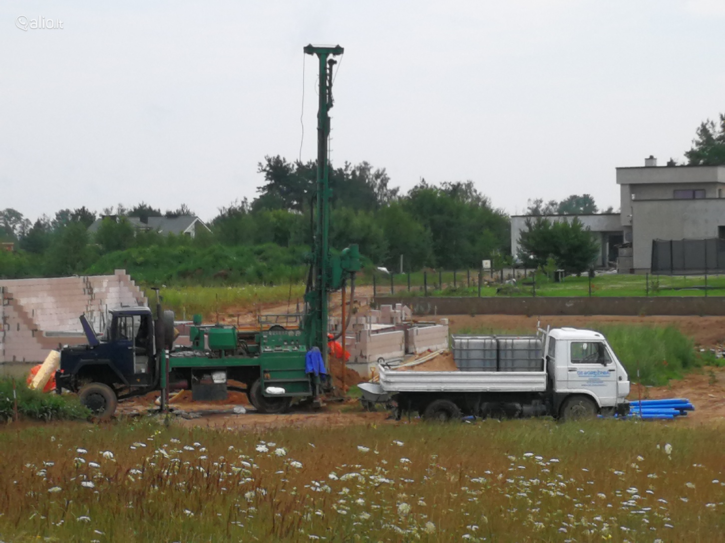 Gręžiniai vandeniui ir geoterminiam šildymui,Vandens ir nuotekų sistemų įrengimas,Gręžinių remontas