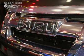 Dalys, Isuzu Visi modeliai Hečbekas Autodalys