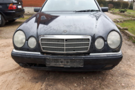 Mercedes-Benz E-klasė 2.2CDI Dalimis