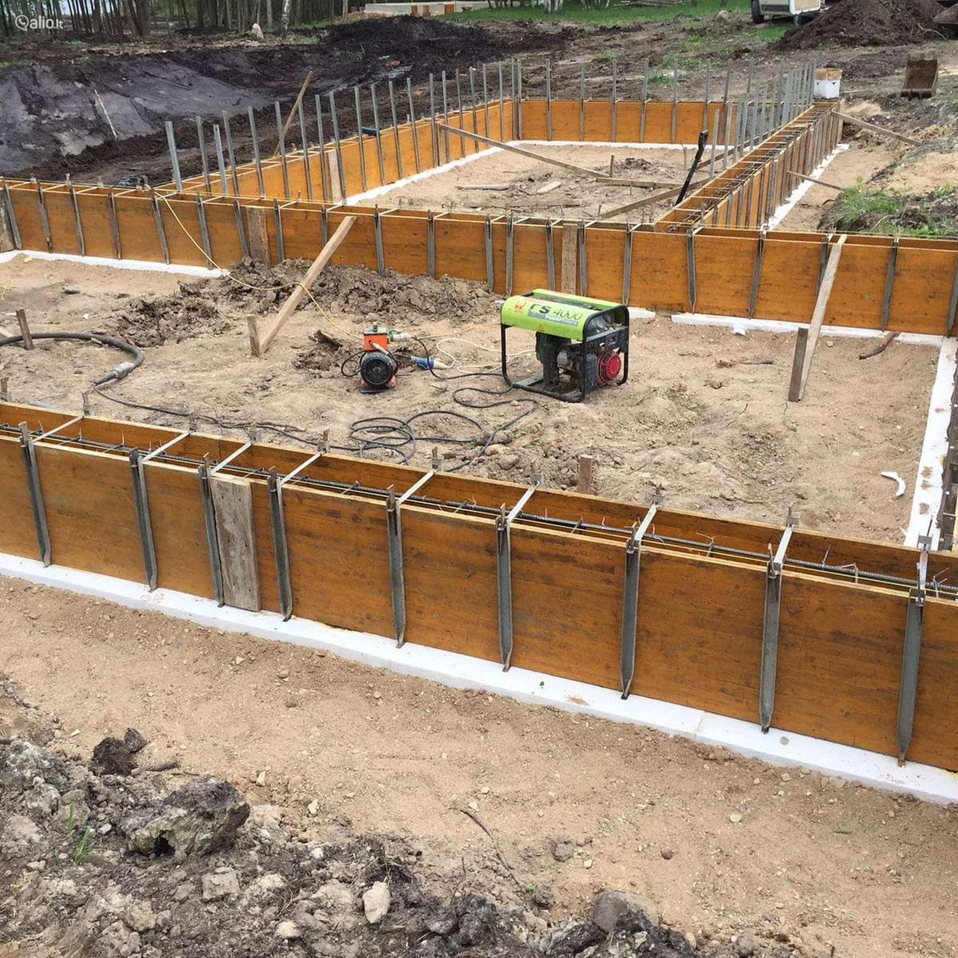 Pamatų klojiniai DIST