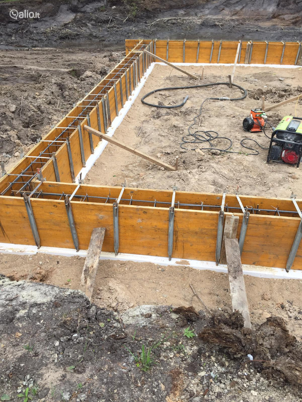 Pamatų klojiniai DIST