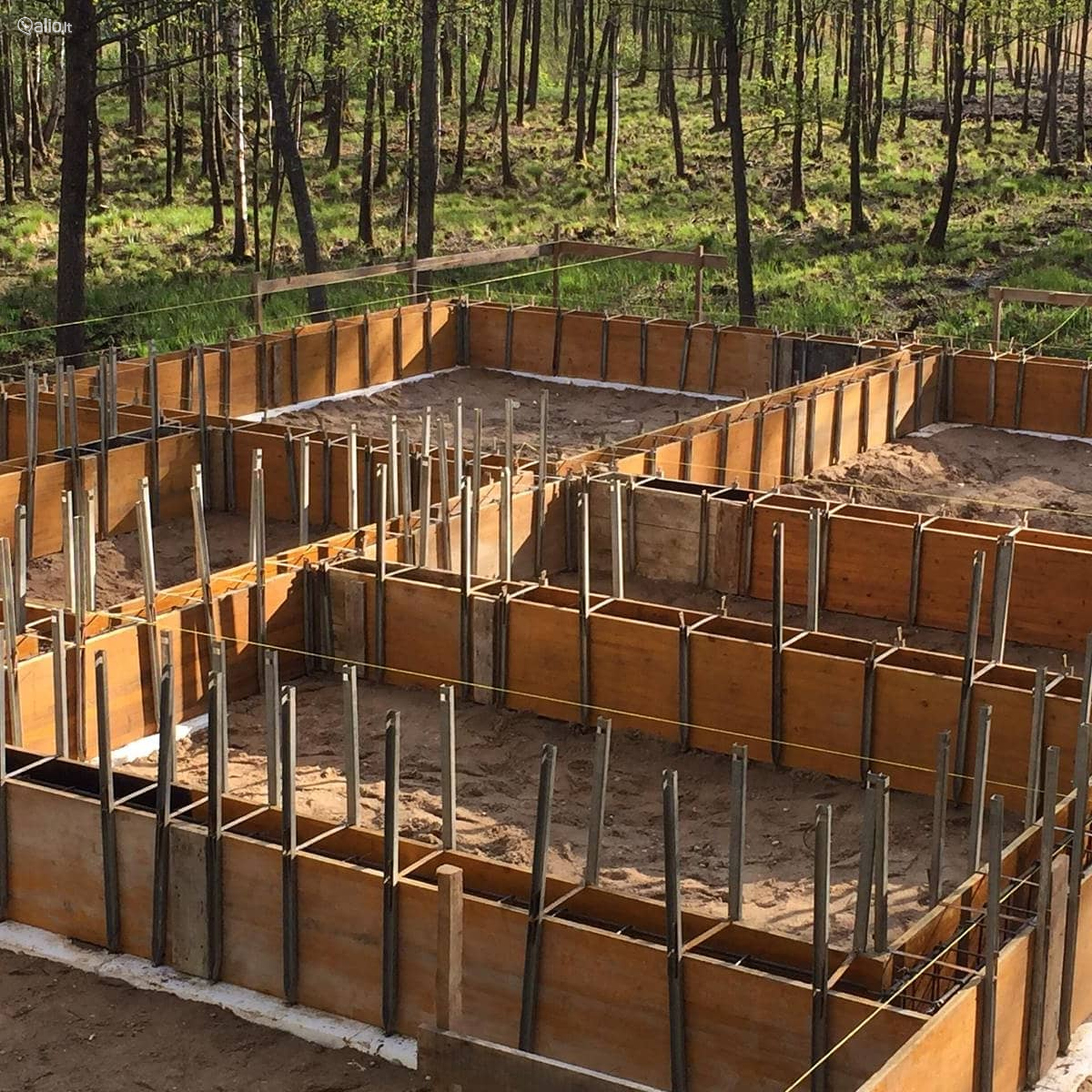 Pamatų klojiniai DIST