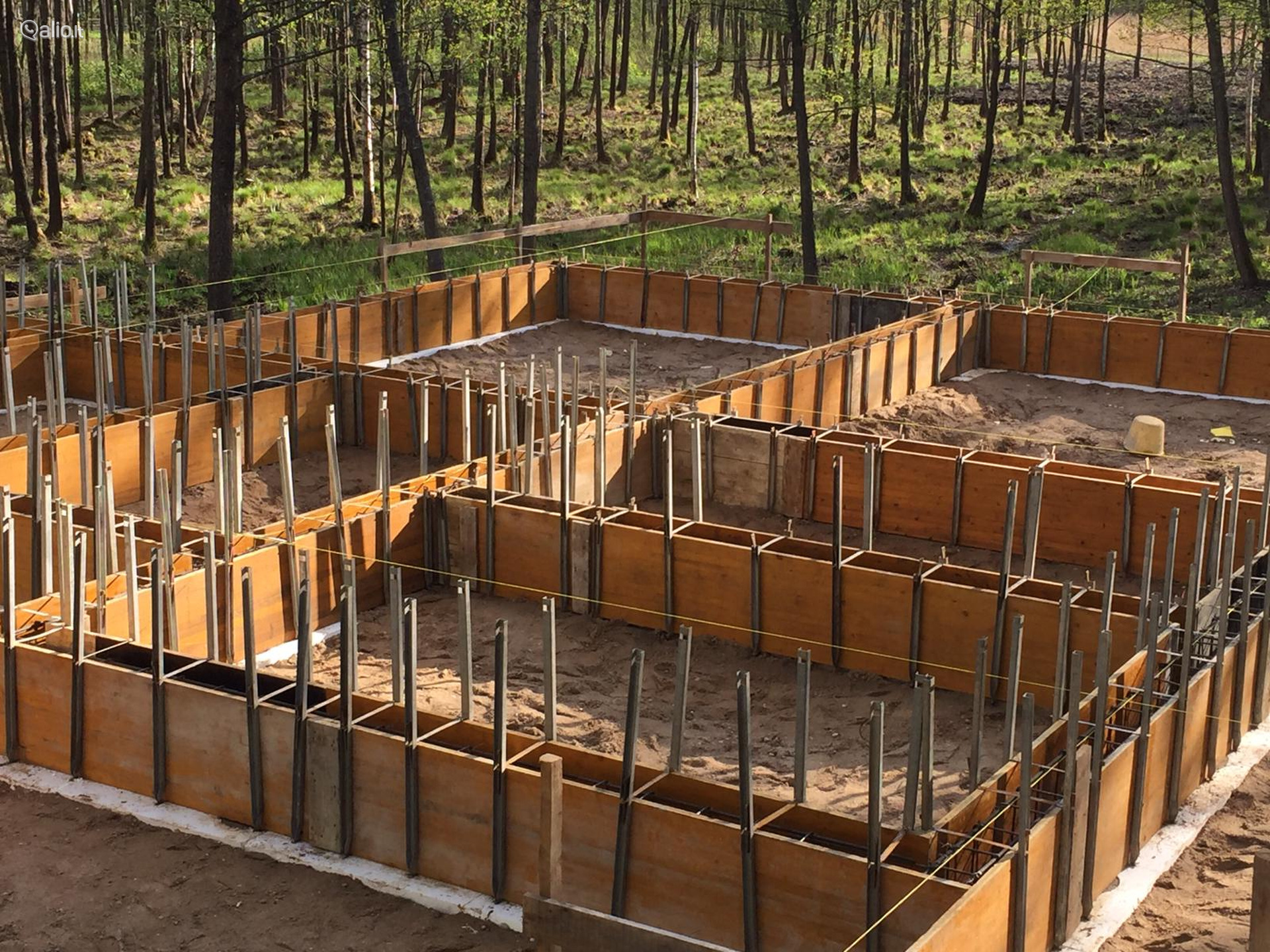 Pamatų klojiniai DIST