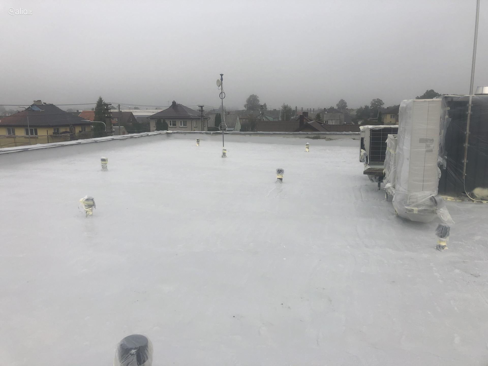 Plokščių stogų dengimas Klaipėdoje