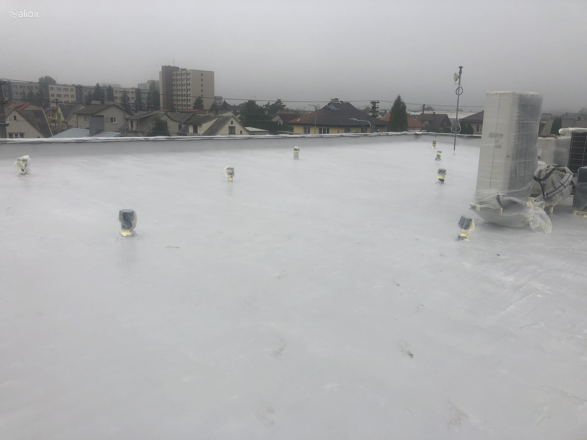 Plokščių stogų dengimas Klaipėdoje