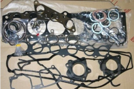 Variklio tarpiniu komplektas, Toyota LAND CRUISER 200 4.5LTR DIZELIS 2008-2017
