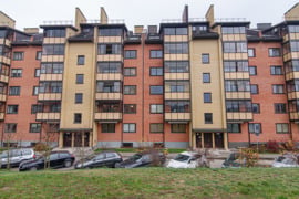 Nuomojamas šviesus 2 kambarių butas su erdvia lodžija ir rūsiu Pilaitėje