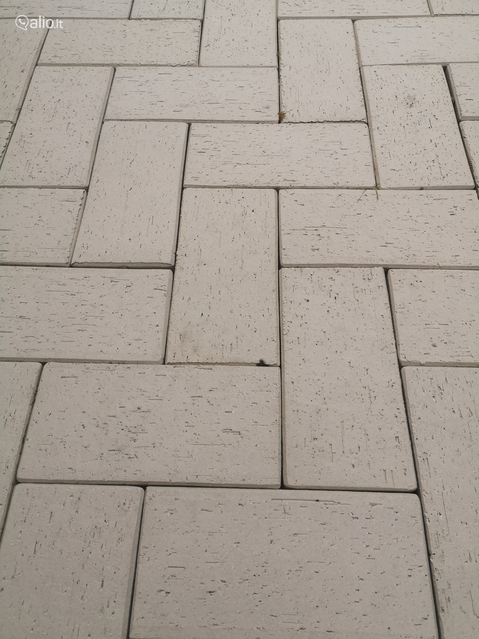 Trinkelių plovimas impregnavimas atnaujinimas valymas