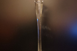 Žvakidė. Stiklinė, aukšta.