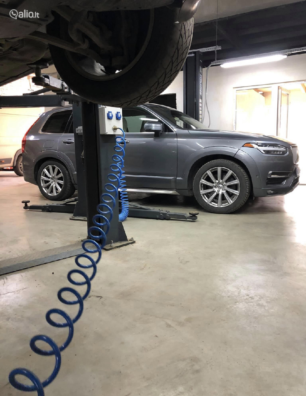 Airmatic adaptyvios sistemos remontas. Orines vaziokles patikra. . . .