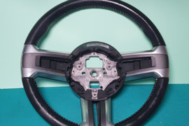 Ar3v-3500, Ford Mustang Kitas Autodalys