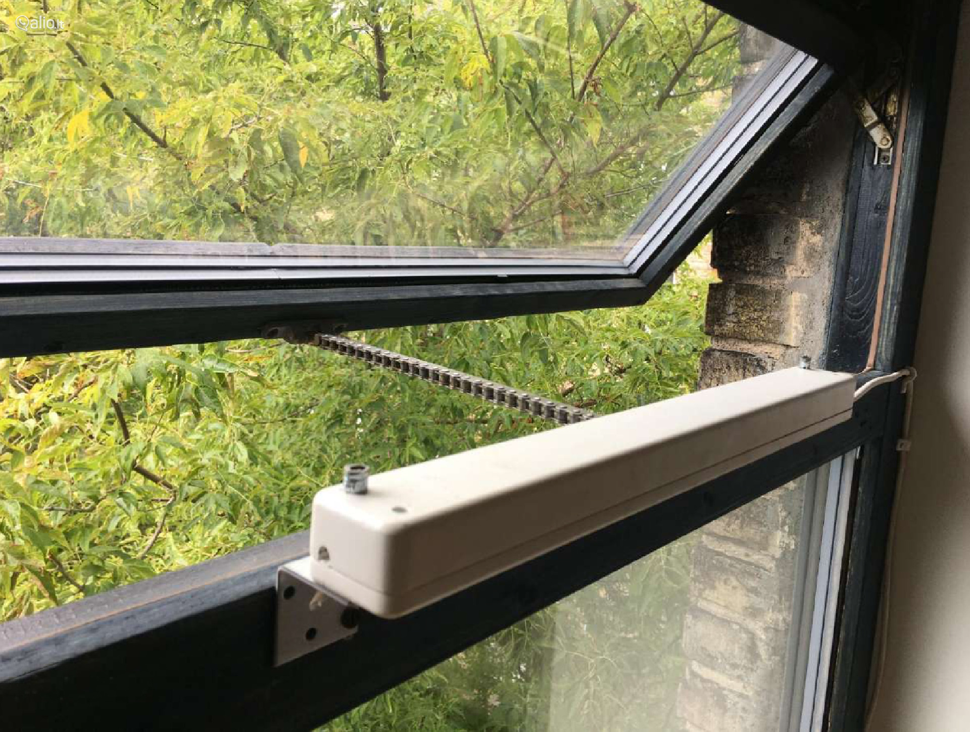 Parduodu Langu / Velux Valdymo sistema su Alexa