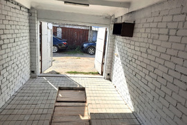 IŠNUOMOJU atnaujintą GARAŽĄ su RŪSIU - PIENIŲ g. 16, KAUNAS (prie Megos)