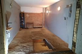ATNAUJINTO GARAŽO SU RŪSIU NUOMA KAUNE, Taikos 114 (šalia Kauno liftų)
