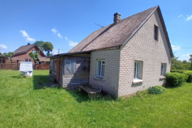 Mūrinis namas Radviliškio rajone, Baisogaloje