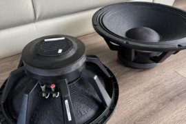 Zemu dazniu subai 18 Electro Voice Evx -180b