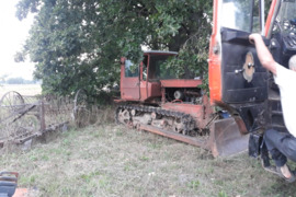 Traktorininko  BULDOZERININKO mašinisto ekskavatorininko FURISTO  STAZAS 44 METAI