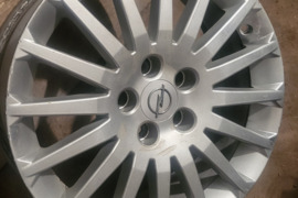Opel 17 lieti ratlankiai ET41