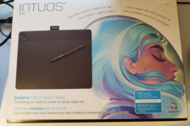 Wacom Intuos Art grafinė planšetė