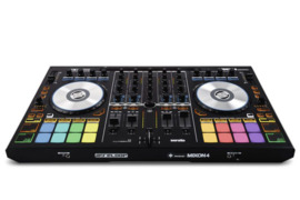 Reloop Mixon 4 hibridinis DJ valdiklis
