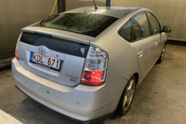 Toyota Prius nuoma Kaunas Vilnius, Bolt, taxi, bolt darbas, pavežėjo darbas