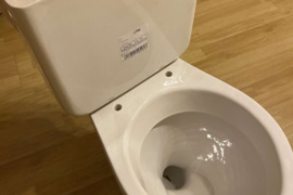 Wc jika lyra naujas klozetas