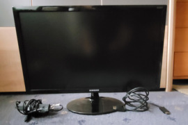 Samsung S24D330 24 colių LED monitorius - Žaidimams