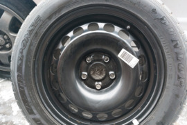 Volkswagen , Atsarginis ratas, R-16
