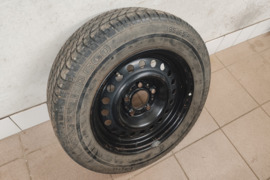 BMW , Atsarginis ratas, R-15