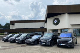 Transporto nuoma su vairuotoju VESTUVĖMS – 15+ metų patirtis