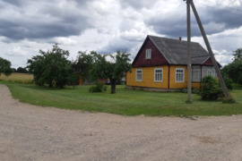 Kunigiškių I kaime, Anykščių raj., parduodama sodyba