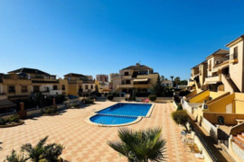 Kotedžas su vaizdu į jūrą Torrevieja,Ispanija