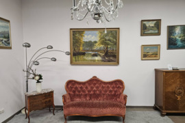 Rokoko stiliaus sofa