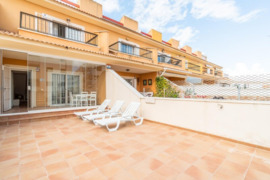 Kotedžas arti golfo lauko Villamartin,Ispanija