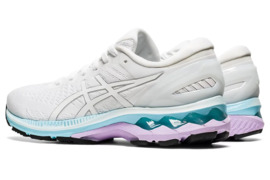 40d. Asics Kayano 27 bėgimo batai vasarai.