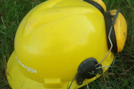 Naudotas šalmas su ausinėm nuo triukšmo 5 Eur