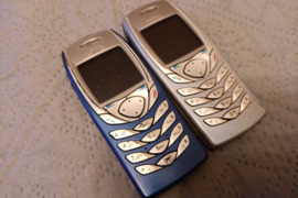 GERI NOKIA 6100, KALBOS, SIM