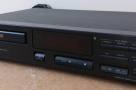 CD grotuvas SONY CDP 313  CD grotuvai