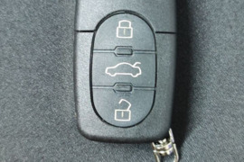 Naujas pilnas raktas AUDI,VW,Skoda 433Mhz