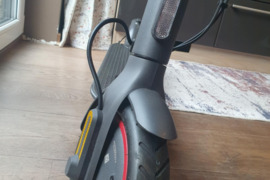 Naujas elektrinis paspirtukas Xiaomi Mi Pro 2