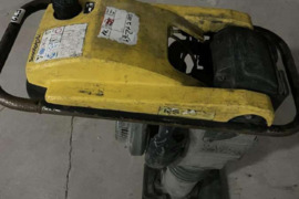 Wecker neuson bs50-2 vibro koja 2013 metų