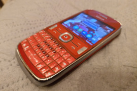 GERAS NOKIA 302,KALBOS , WI-FI,BE,DEFEKTU