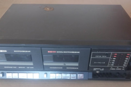 Nota M 220C-1, maitinimo laidas yra, nėra priekinio dangtelio.