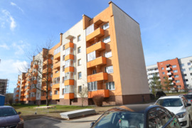 2 kamb. butas Plungės r. sav., Plungė, A. Jucio g.