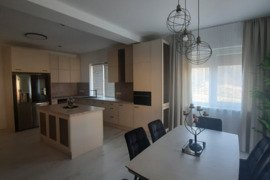 Namas Vilnius, Aukštieji Paneriai, Zuikių g.