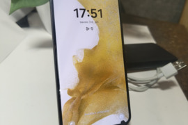 Samsung Samsung Galaxy S22