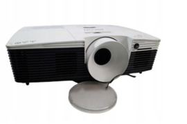 RICOH PJ X2240 + pultas (HDMI / 496 val./ siuntimas)